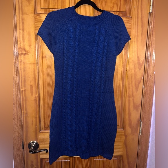 Trina Turk short sleeve sweater dress - Picture 2 of 5